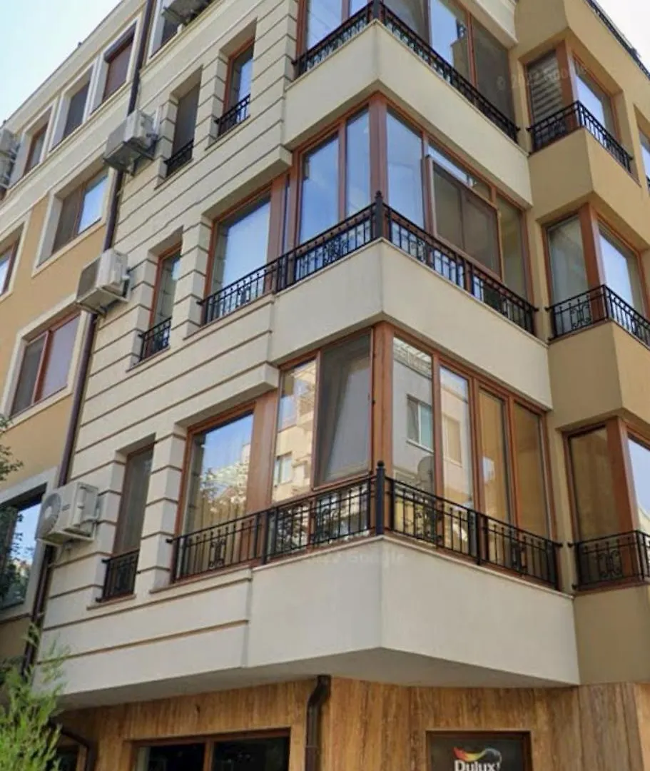 Apartment Delux Apart Vulchevi With Parking Burgas Bulgaria